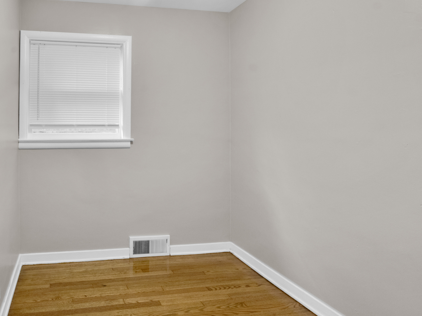 6318 S Mozart Street Property Photo 19
