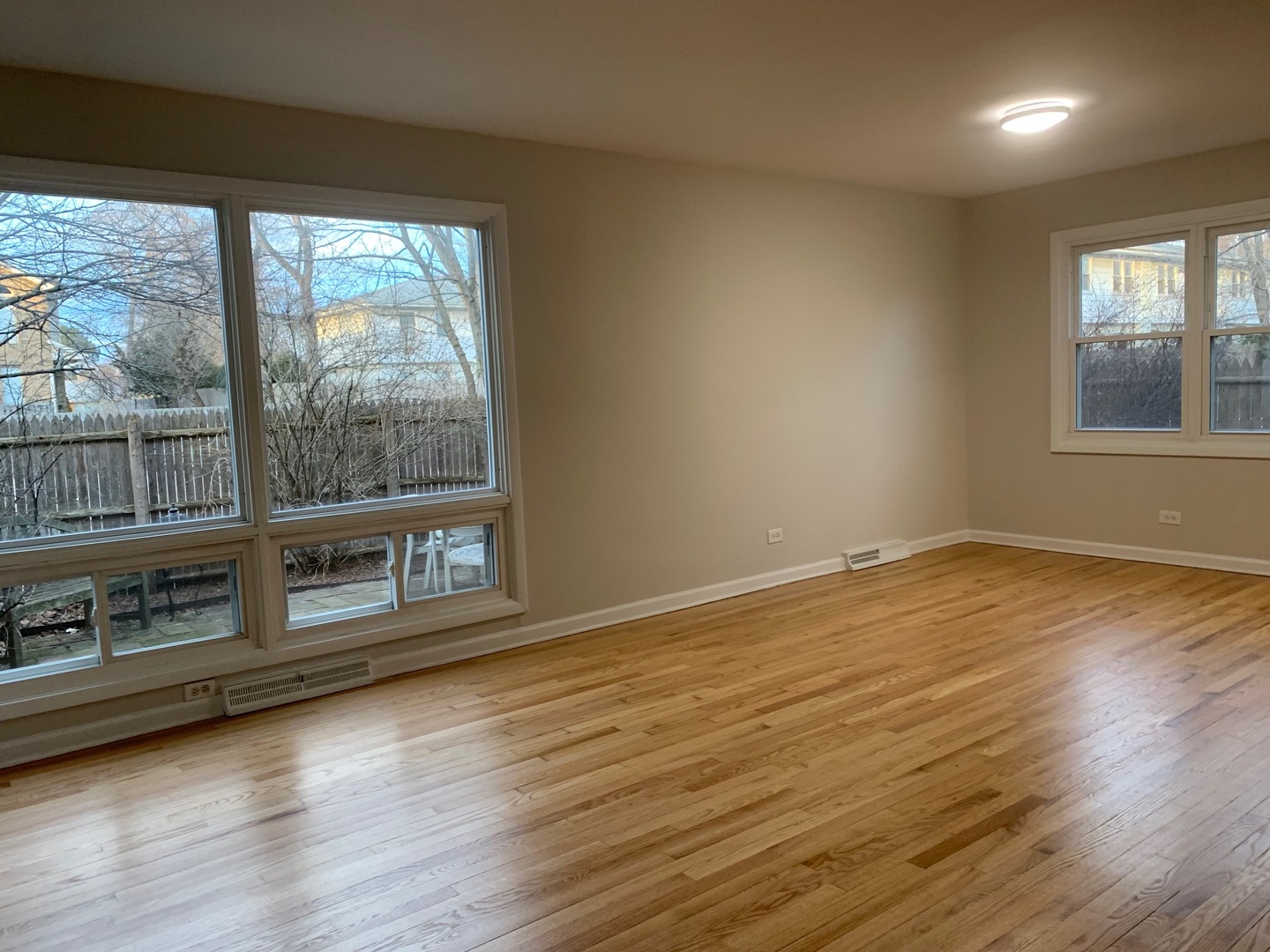 822 Skokie Boulevard F Property Photo 4