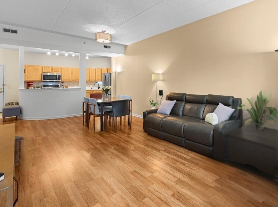 3100 Town Square Drive 101 Property Photo 13