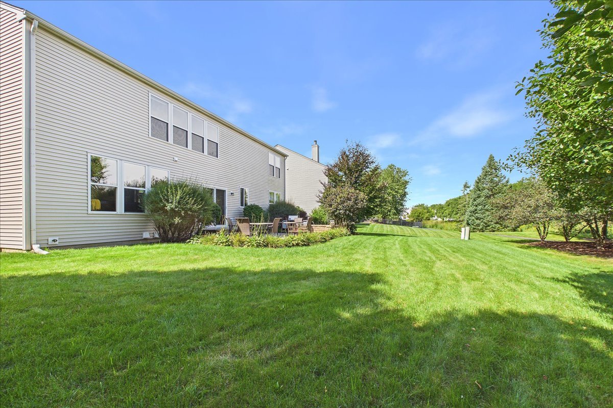 18804 W Chatham Way Property Photo 29