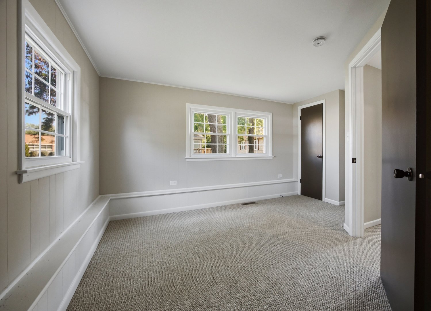 428 E 156th Place Property Photo 18