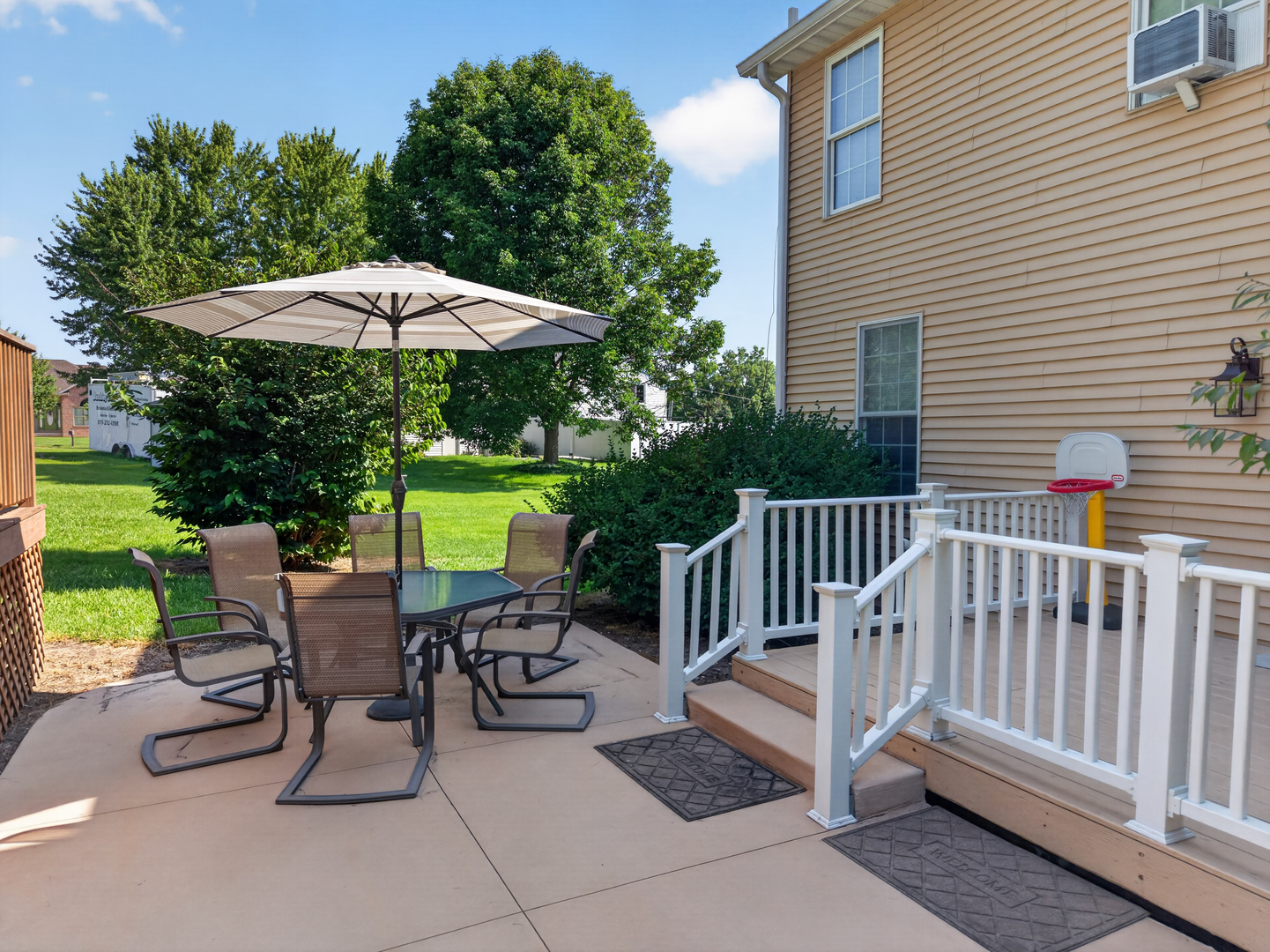 202 S Division Street Property Photo 41