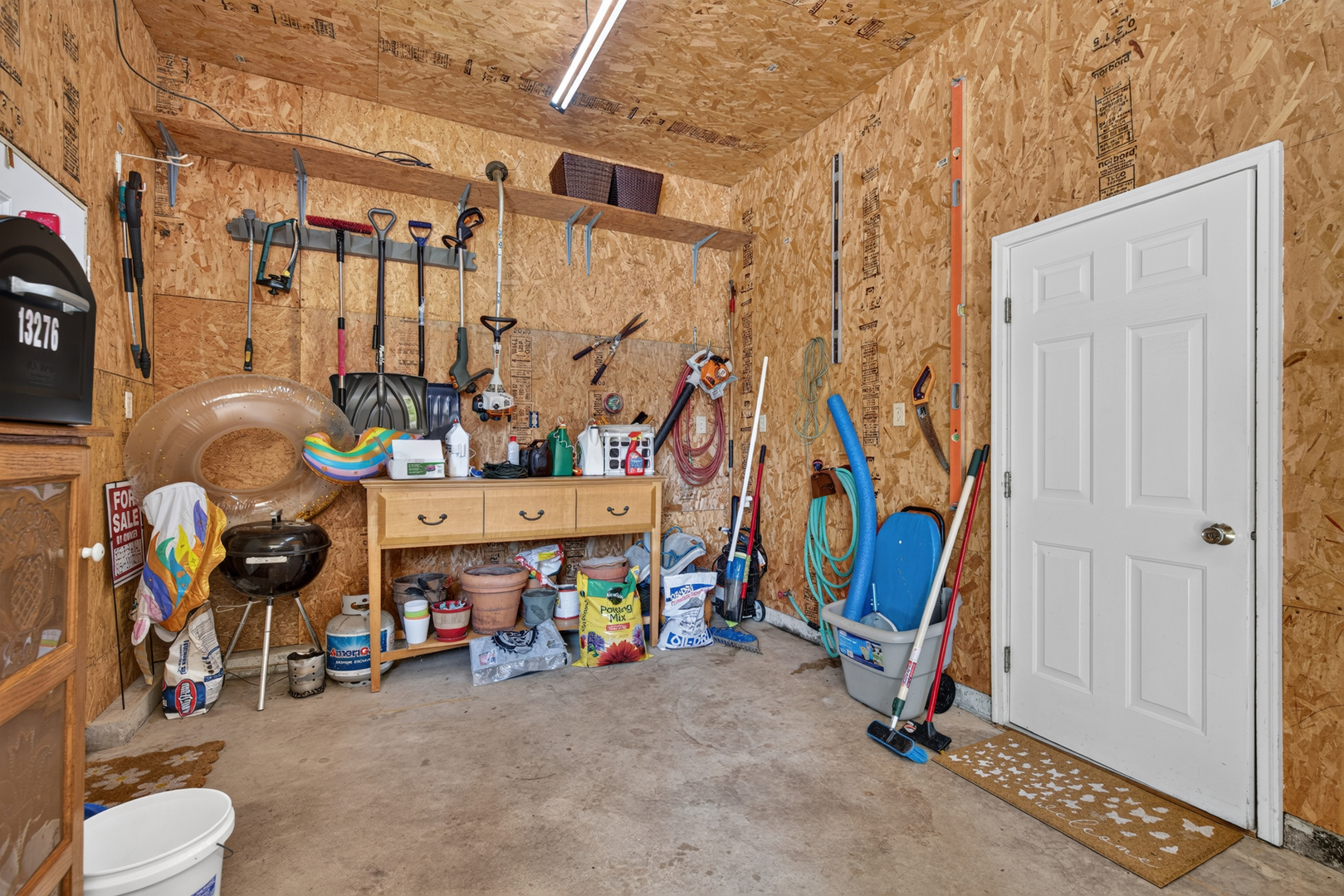 202 S Division Street Property Photo 48