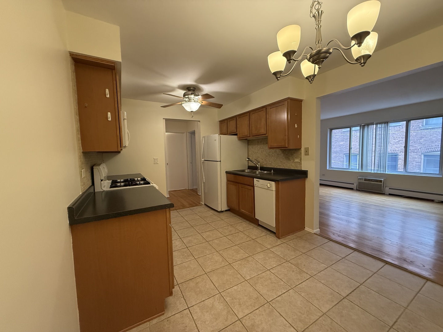 950 Washington Boulevard 206 Property Photo 18
