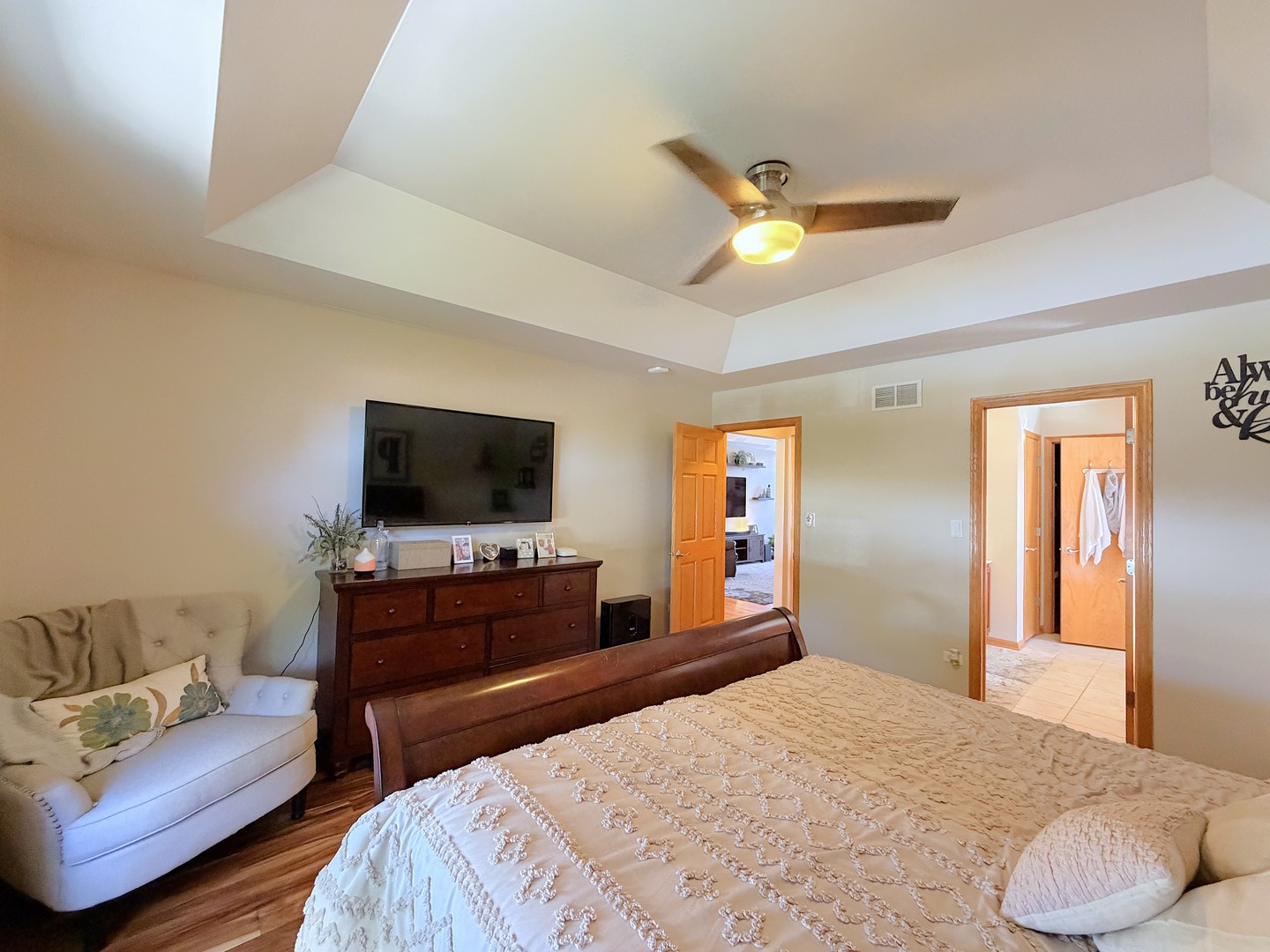 1024 Southcreek Drive Property Photo 22