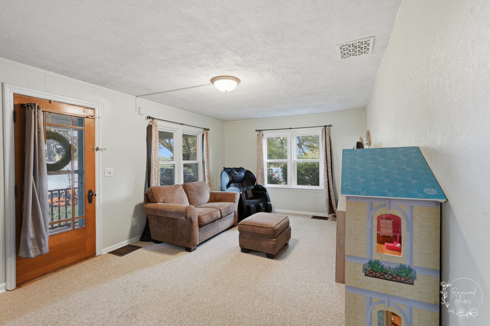 10740 N 6000w Road Property Photo 4