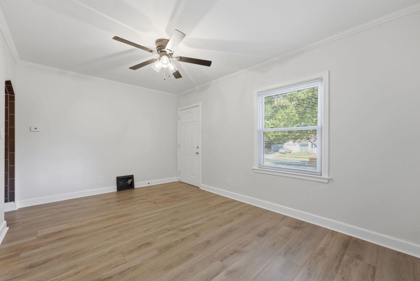 1307 Kirkwood Boulevard Property Photo 5
