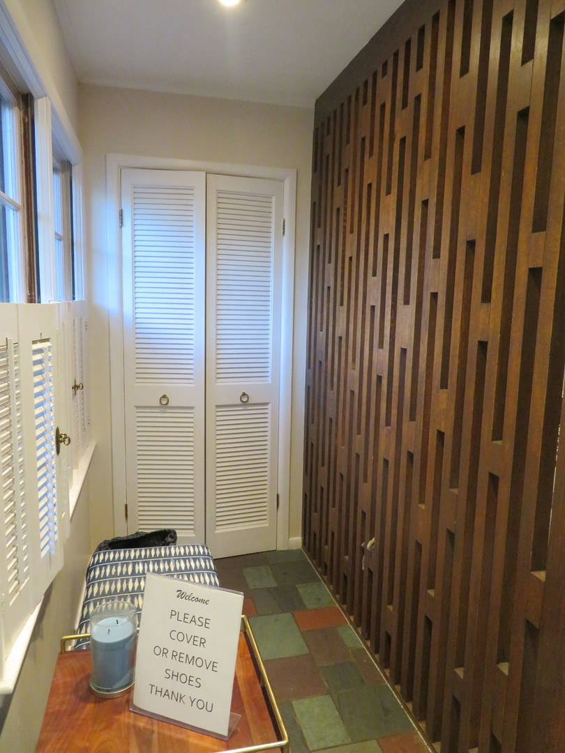 58 E Terra Cotta Avenue Property Photo 2
