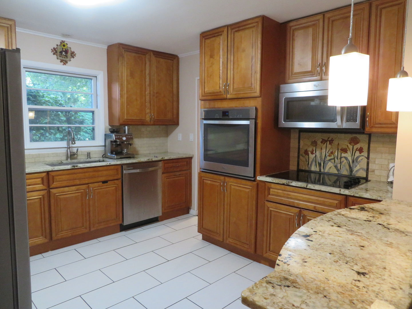 58 E Terra Cotta Avenue Property Photo 7