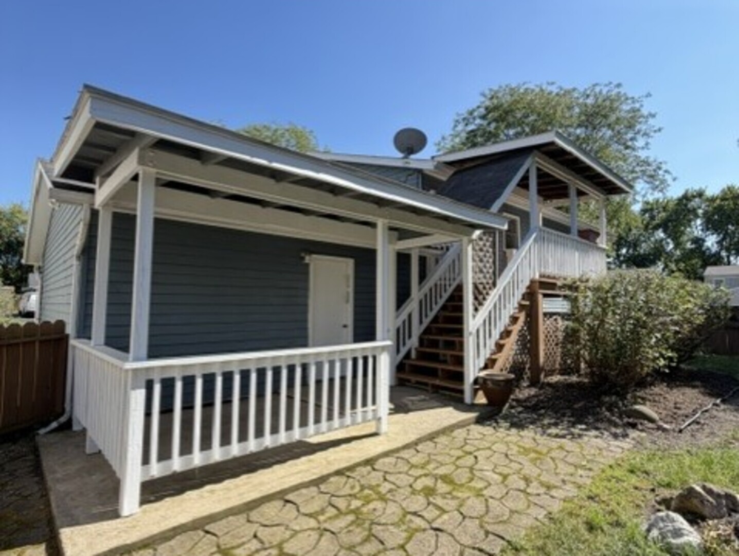 1625 Sycamore Lane Property Photo 3