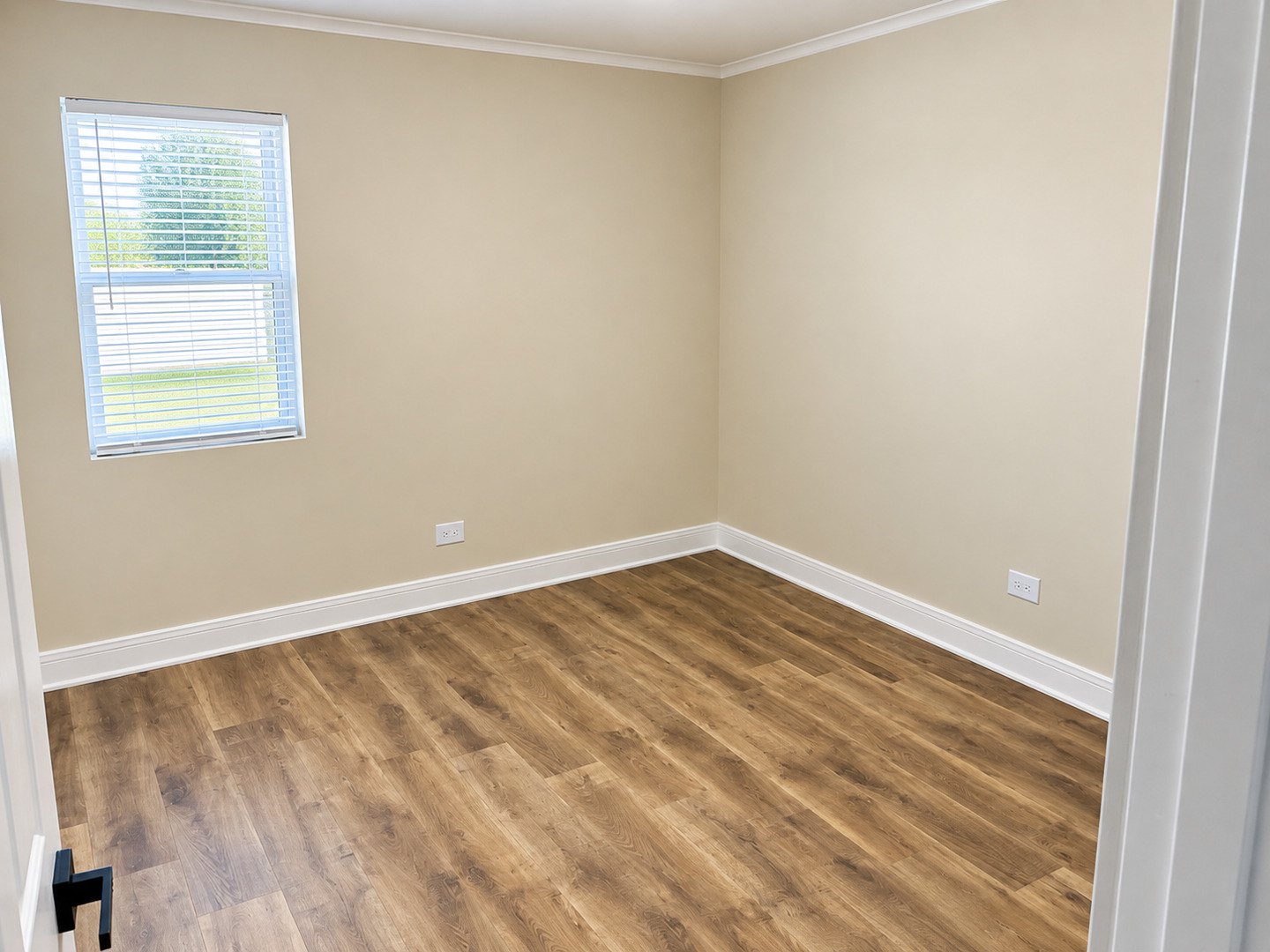 16431 Spaulding Avenue Property Photo 13