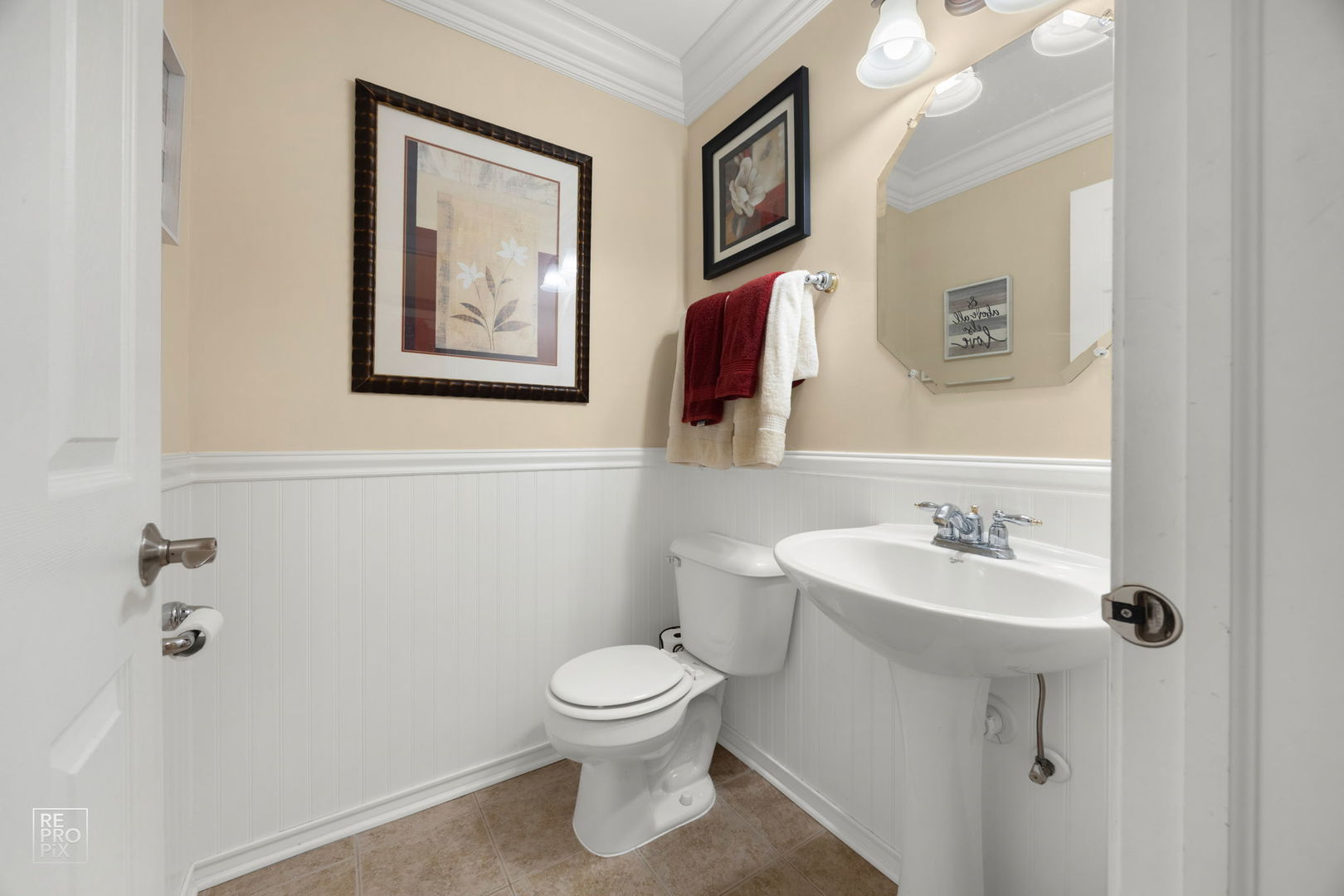 10073 Cummings Street Property Photo 13