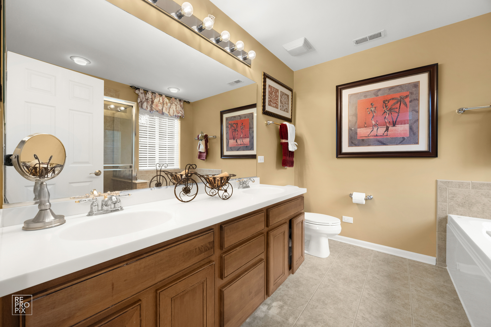 10073 Cummings Street Property Photo 16