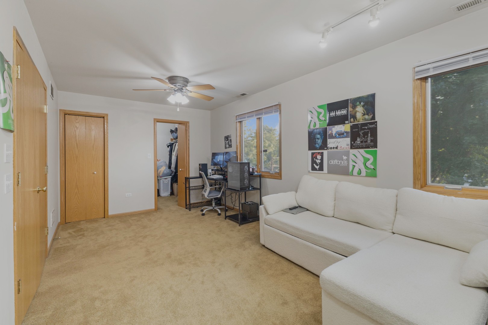 9246 S 49th Court Property Photo 10