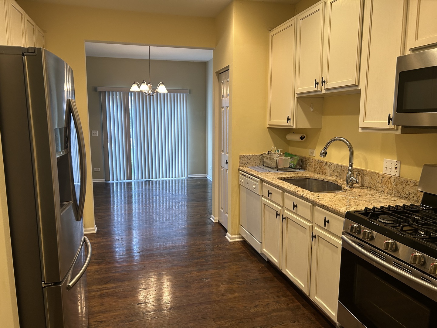 394 Bay Drive Property Photo 3