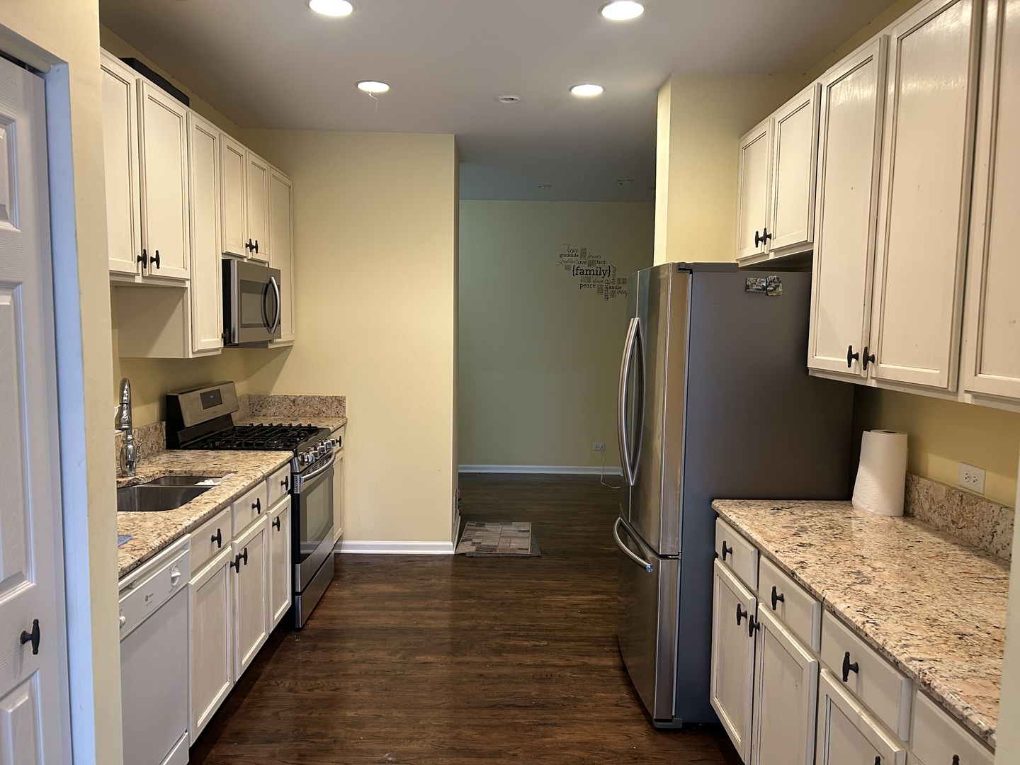 394 Bay Drive Property Photo 5