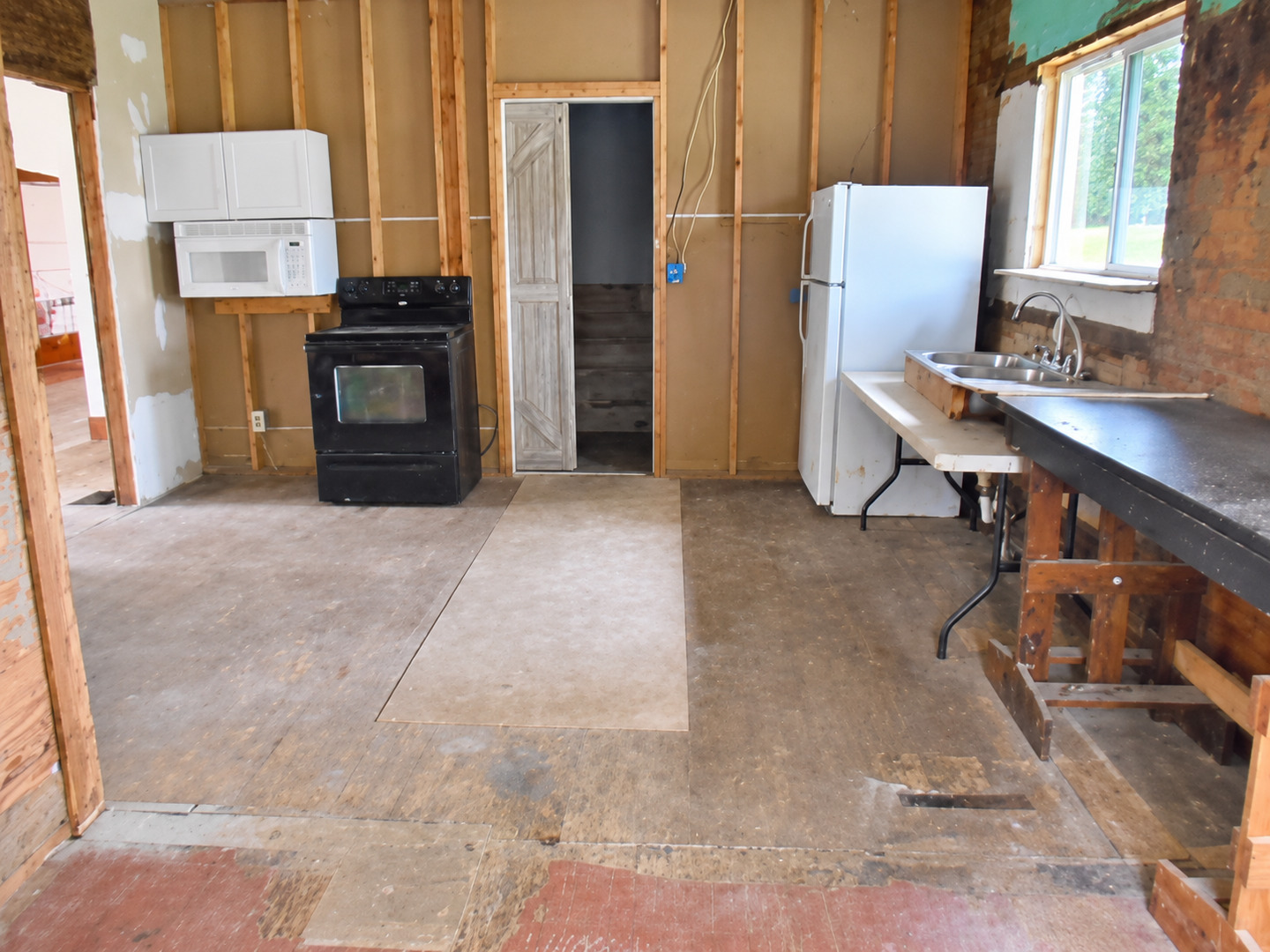 603 Union Avenue Property Photo 8