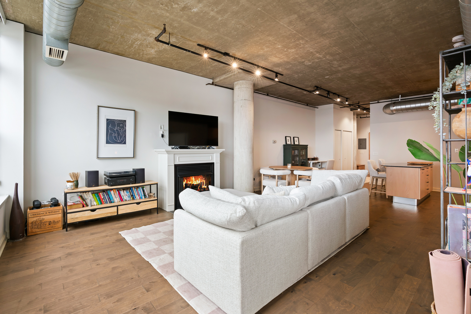 12753187 Property Photo 7