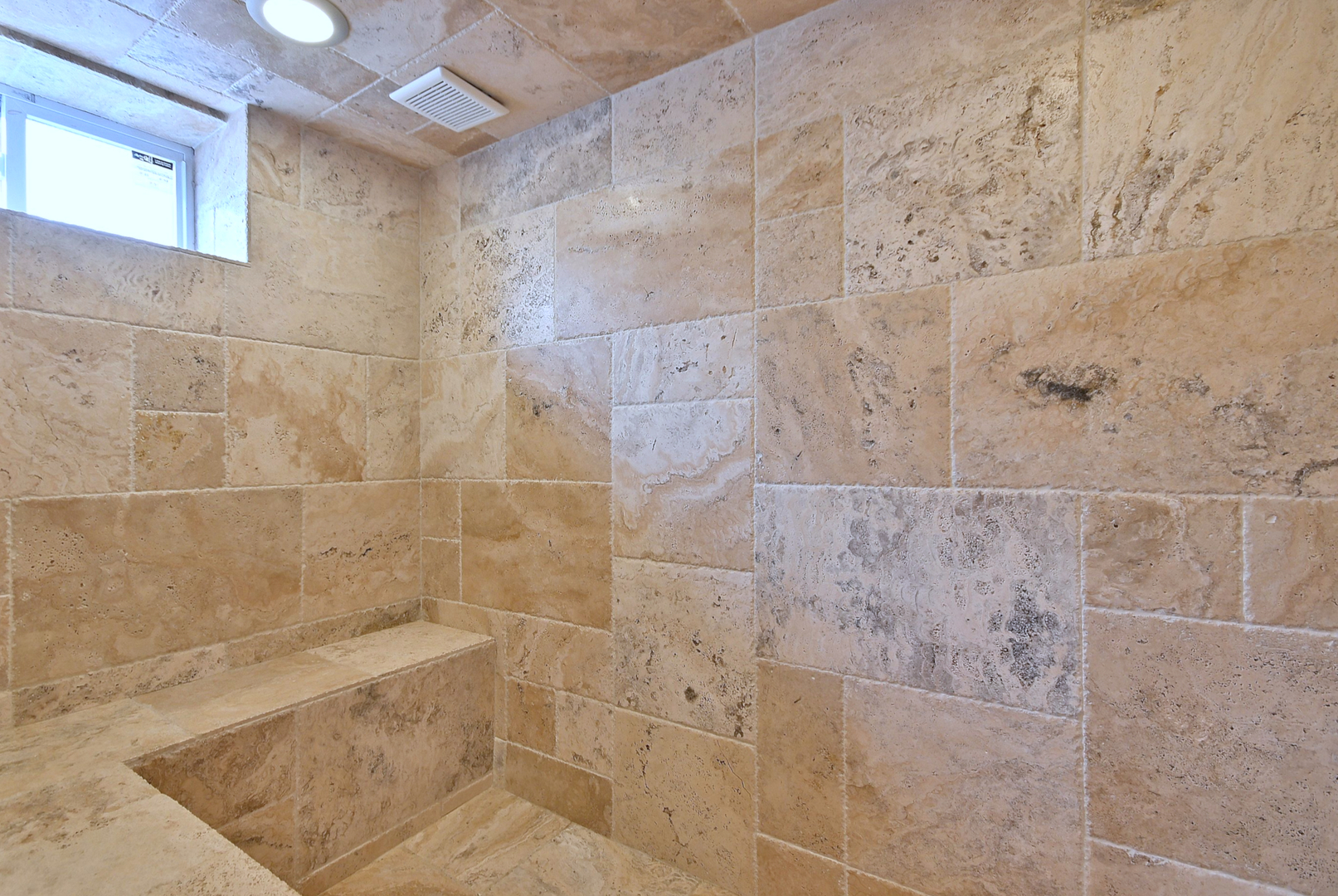 9730 Reeves Court Property Photo 13