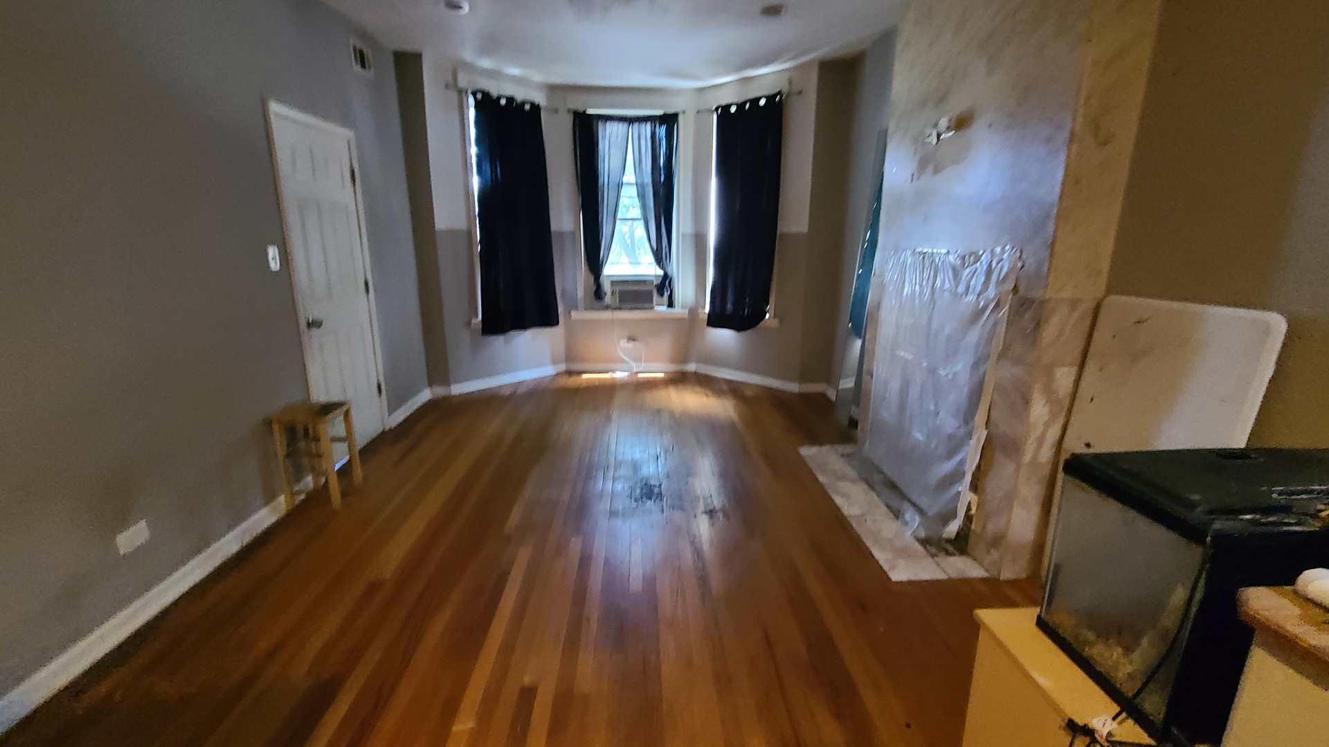 6620 S Marquette Road Property Photo 3