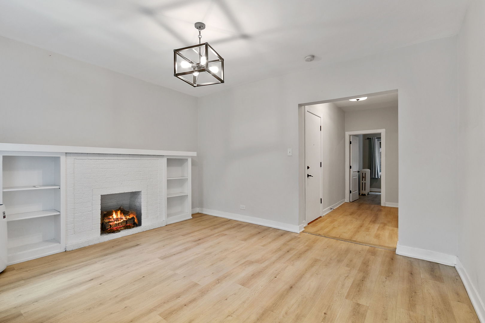 918 W Sunnyside Avenue 1b Property Photo 6