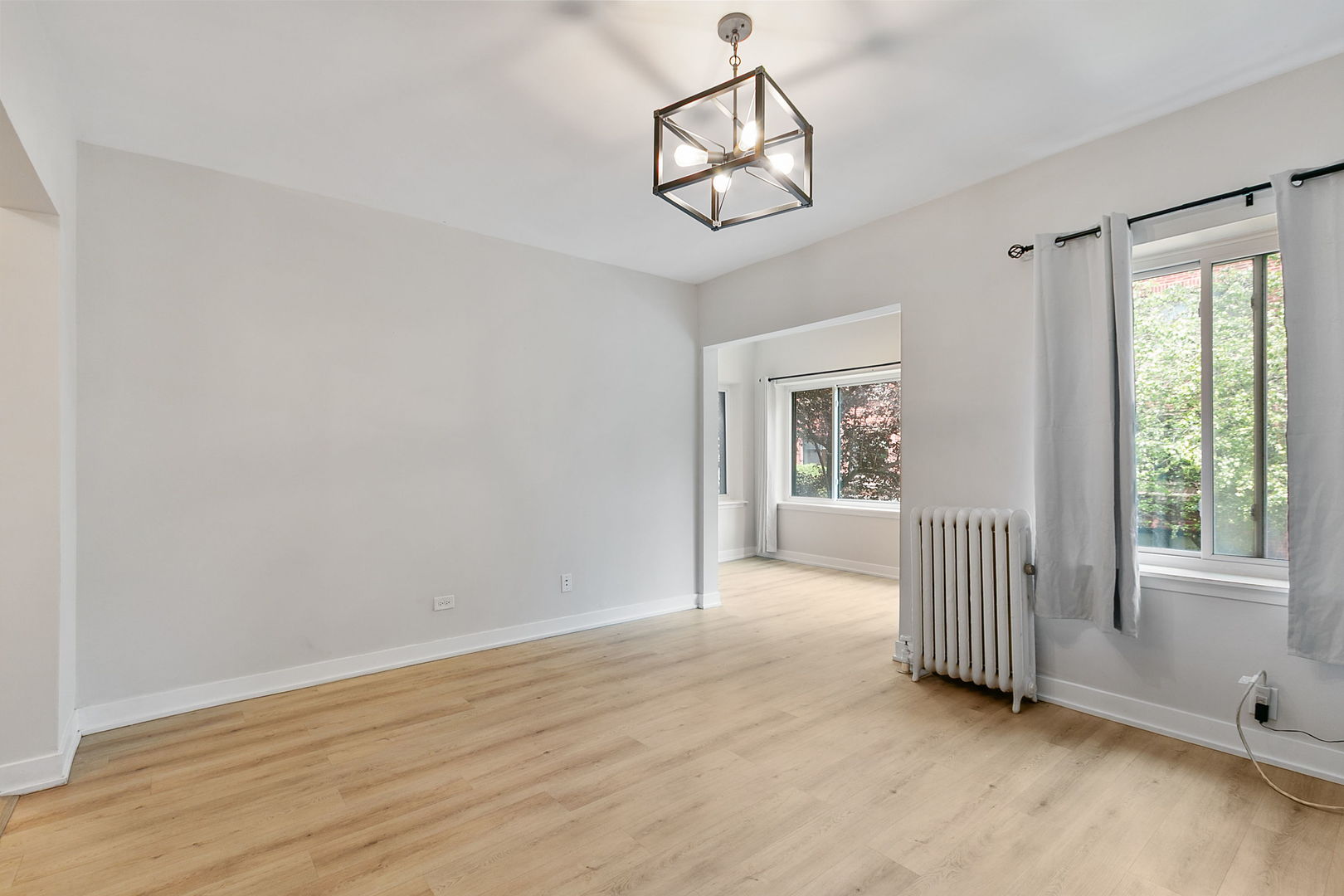 918 W Sunnyside Avenue 1b Property Photo 8