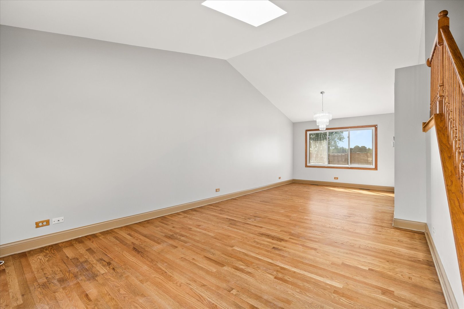 1125 Darin Drive Property Photo 8