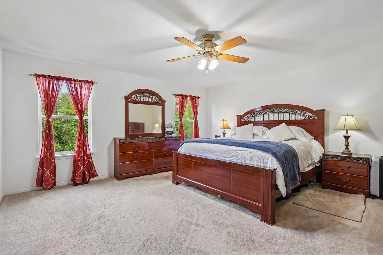 5645 Savoy Drive Property Photo 13