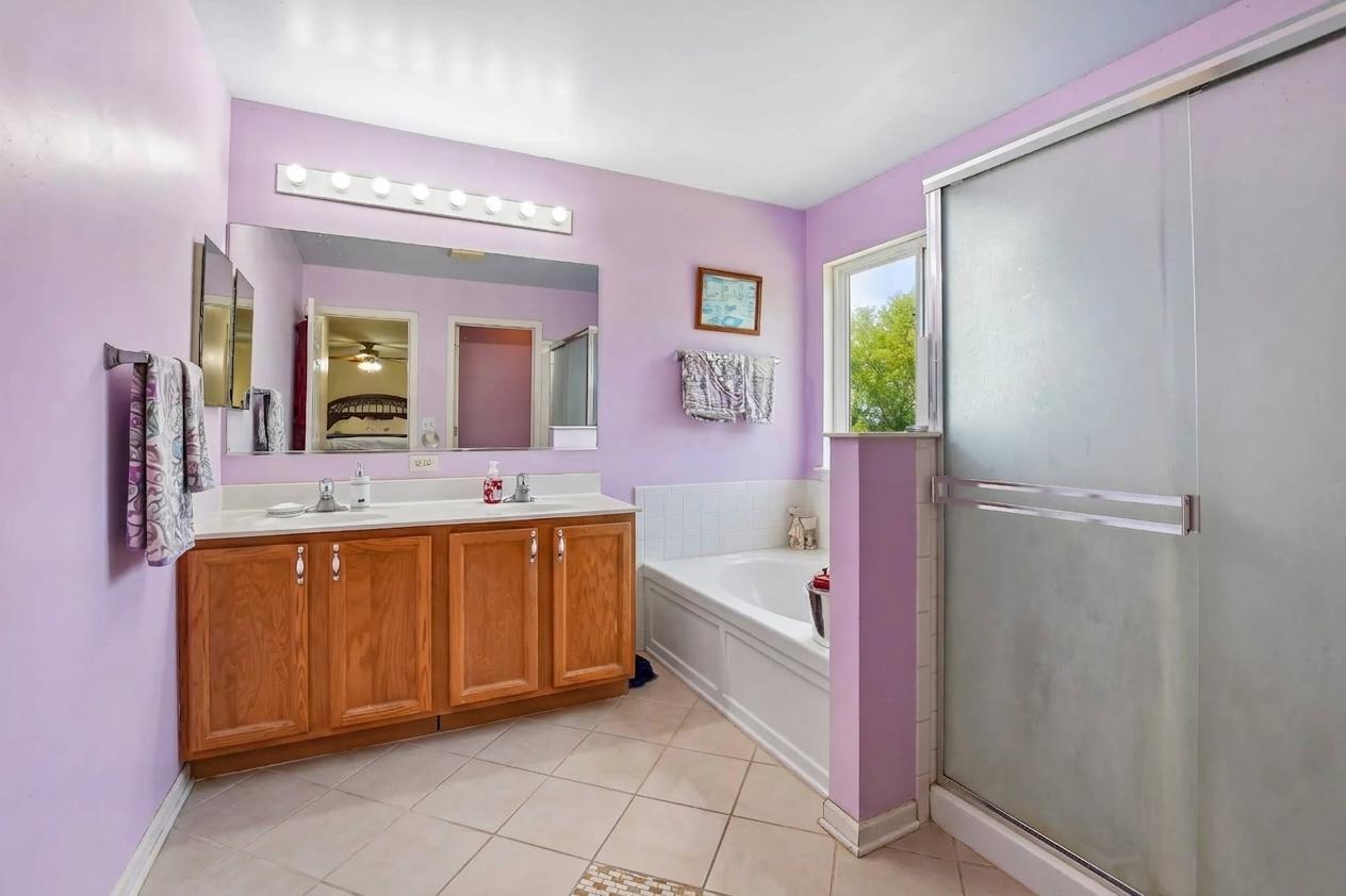 5645 Savoy Drive Property Photo 14