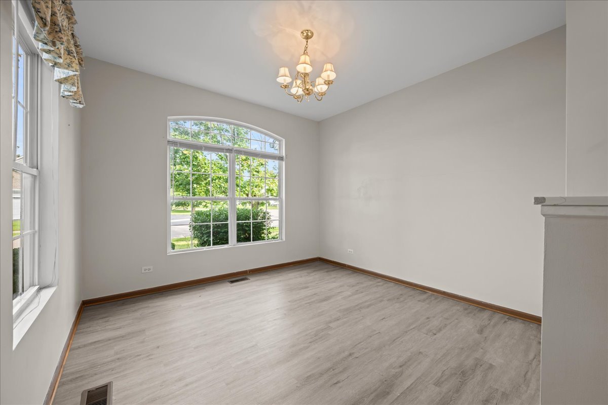 413 Cascade Lane 413 Property Photo 6