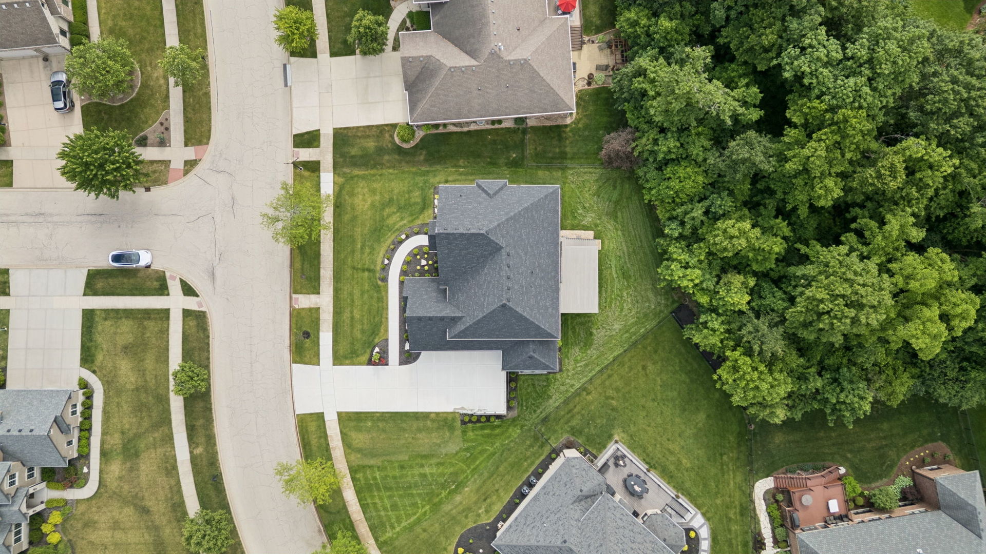 12707 Berkshire Drive Property Photo 54