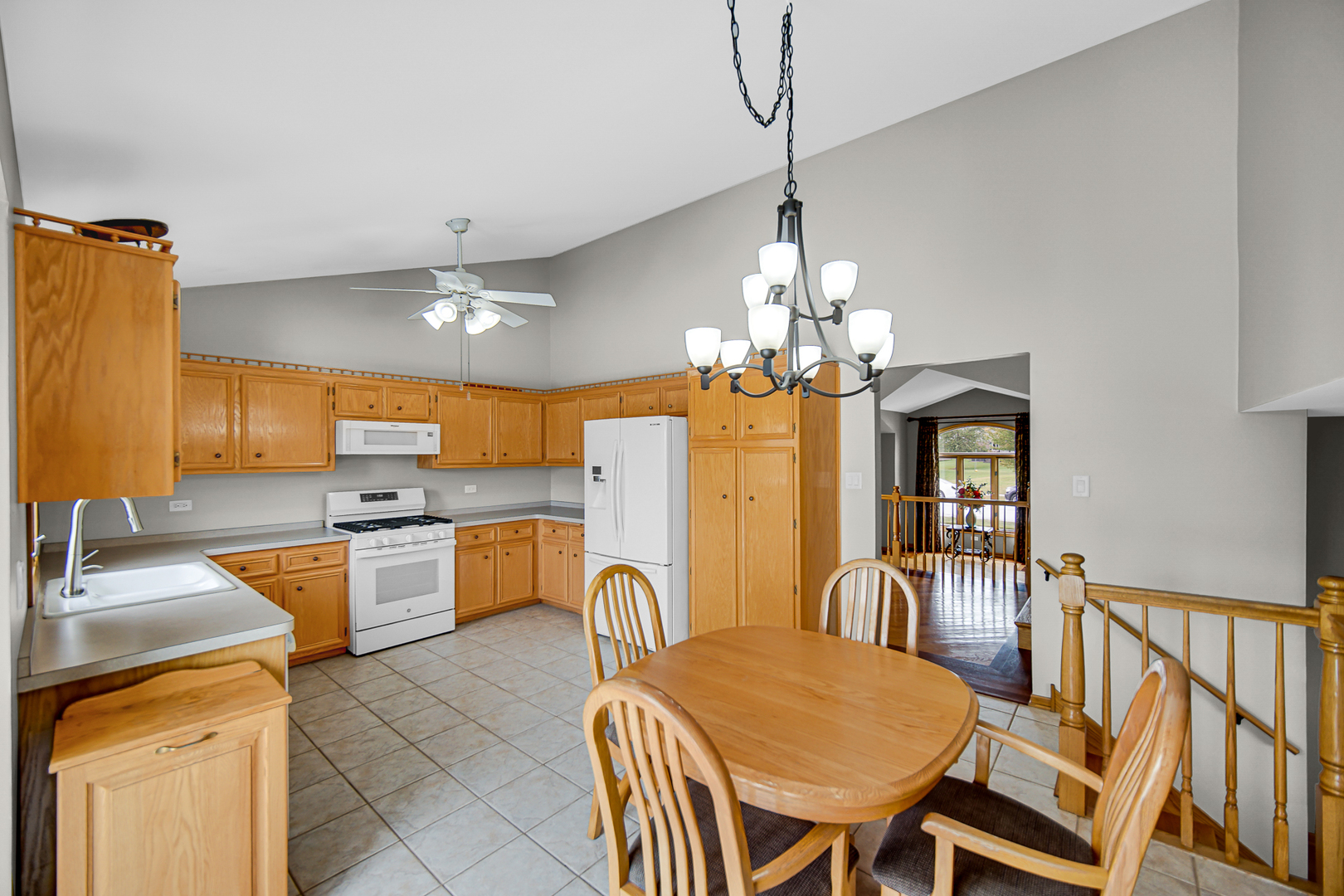 8544 Meadows Edge Trail Property Photo 12