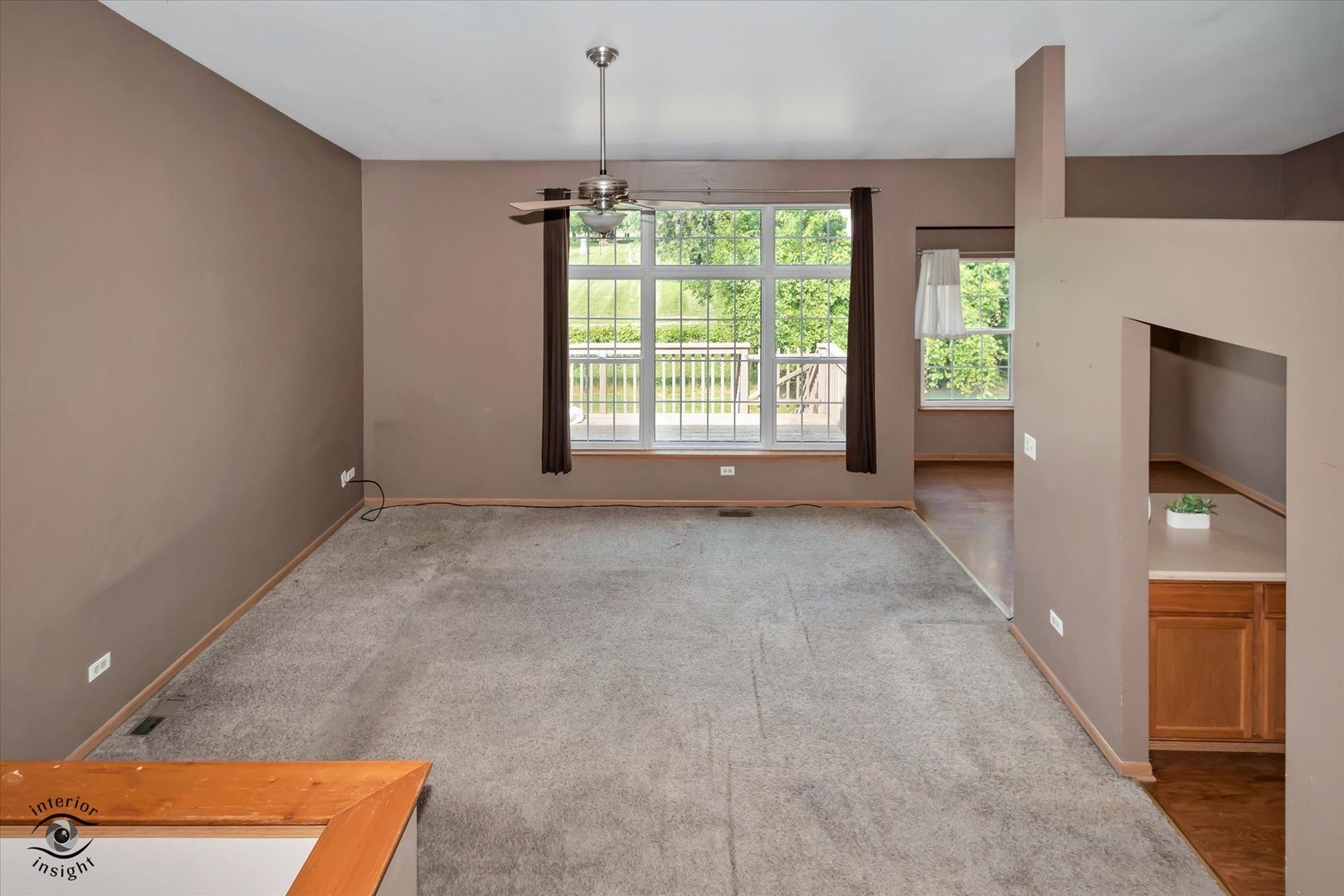 16006 Golfview Drive Property Photo 7