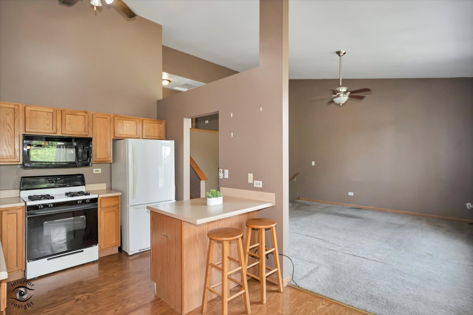 16006 Golfview Drive Property Photo 11