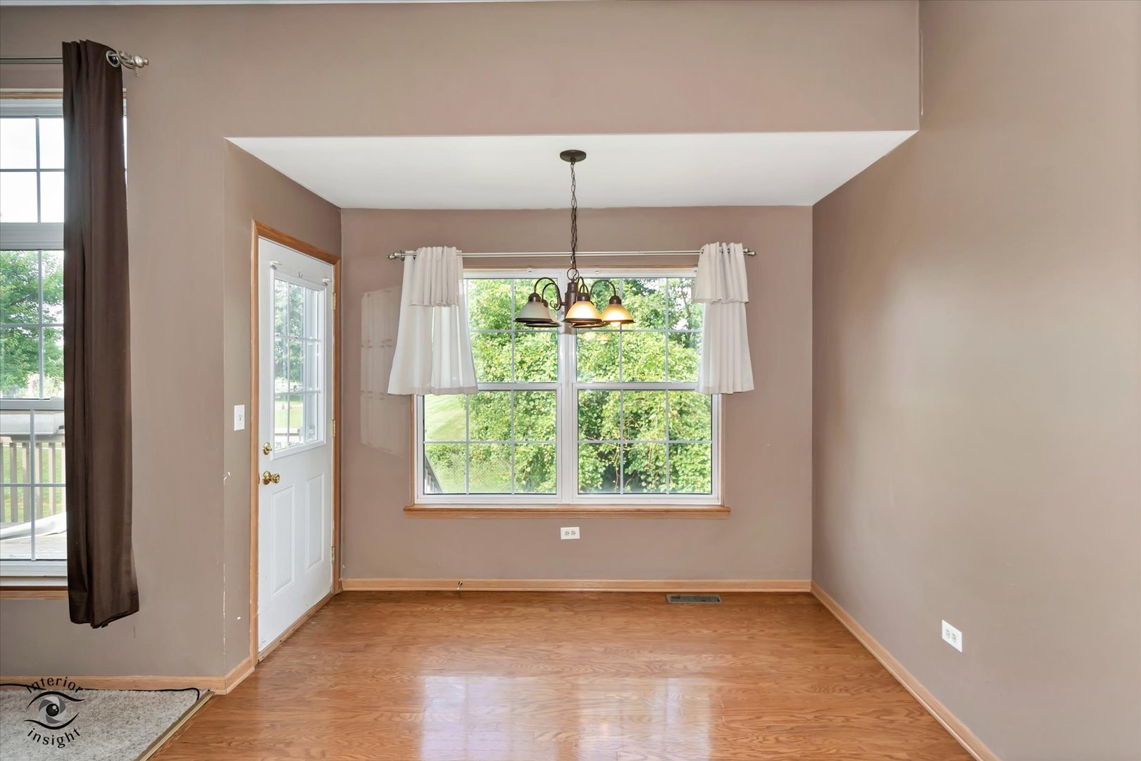 16006 Golfview Drive Property Photo 14