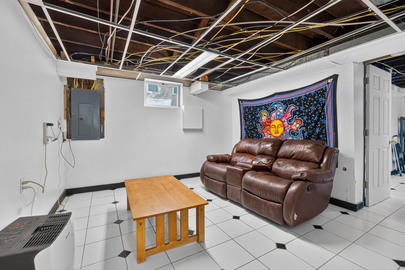 614 W Oakland Avenue Property Photo 28