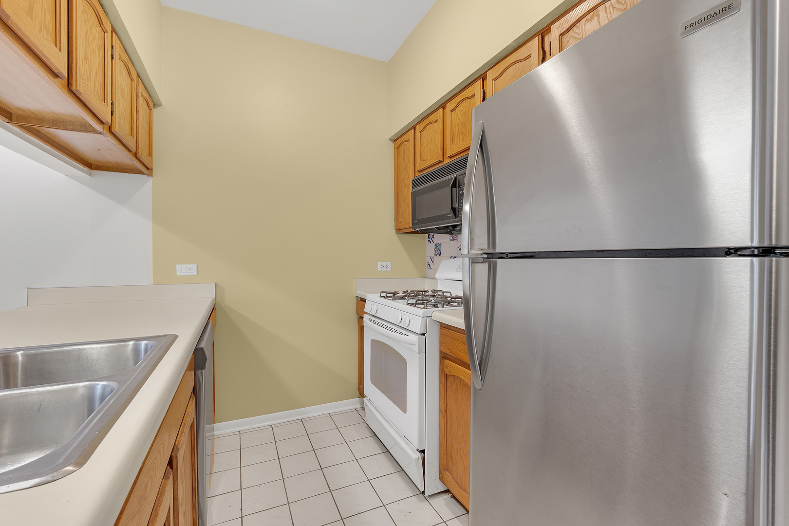 1126 Regency Drive Property Photo 11