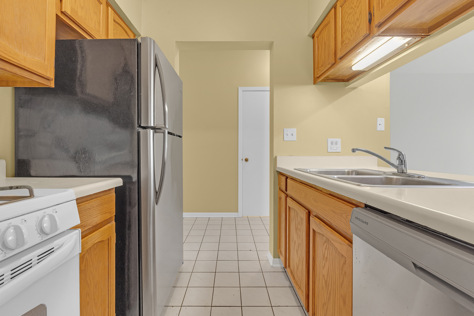 1126 Regency Drive Property Photo 13