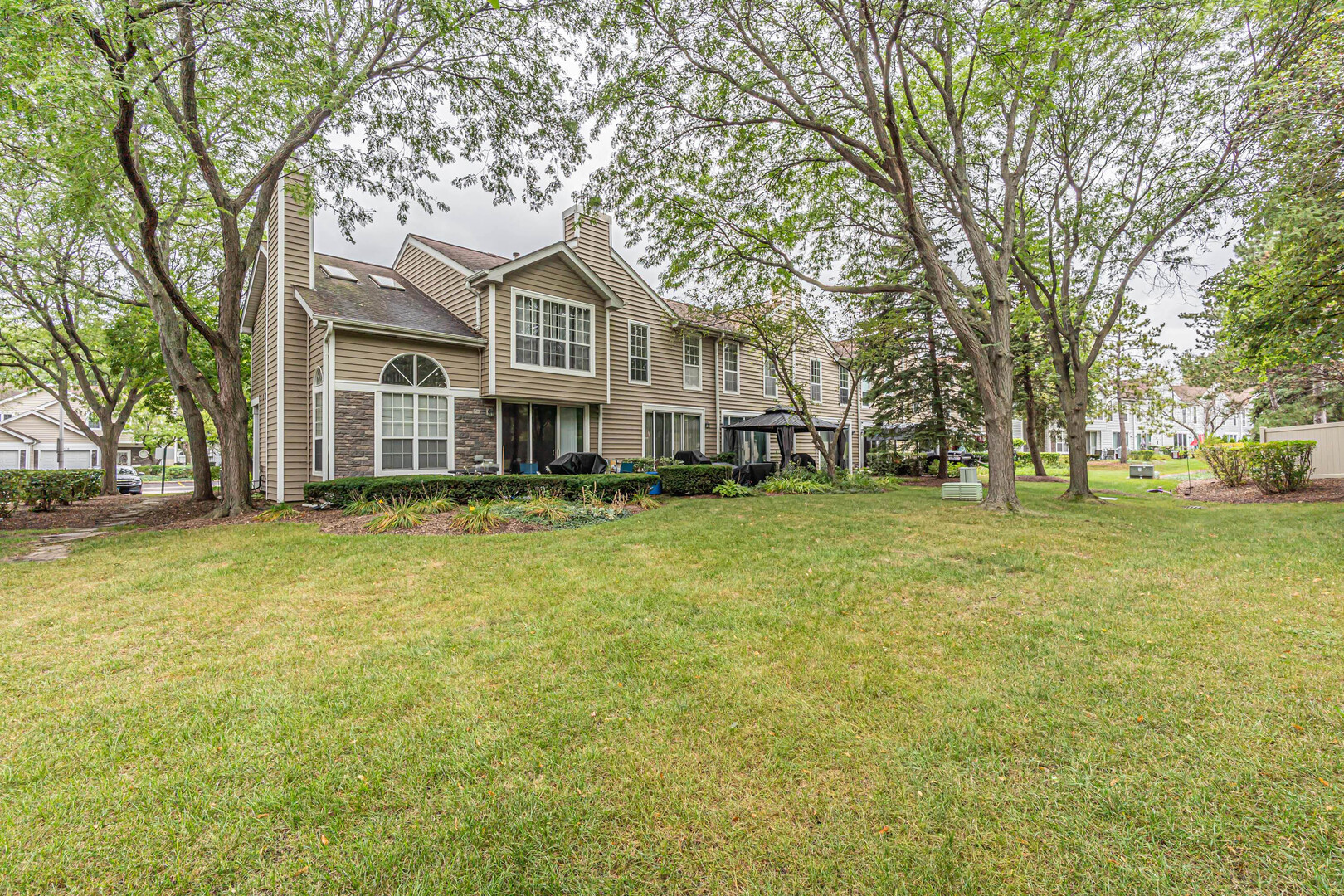 1126 Regency Drive Property Photo 22