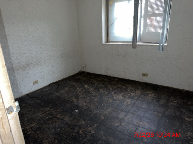 9126 S Buffalo Avenue 1f Property Photo 7