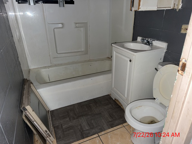 9126 S Buffalo Avenue 1f Property Photo 9