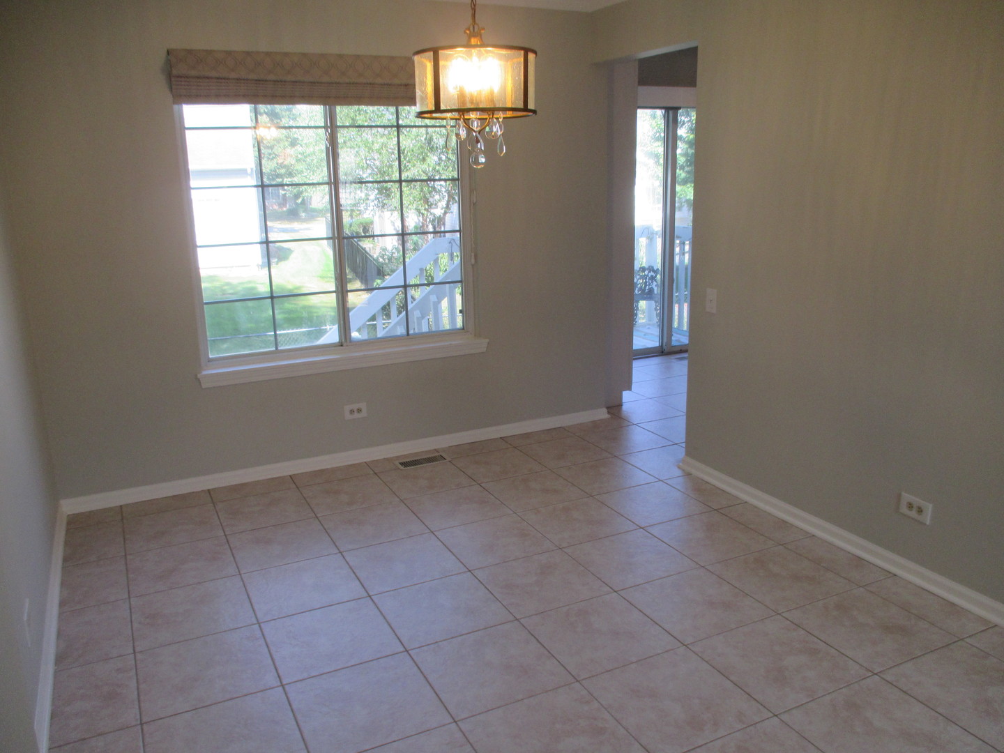500 Rose Lane Property Photo 11