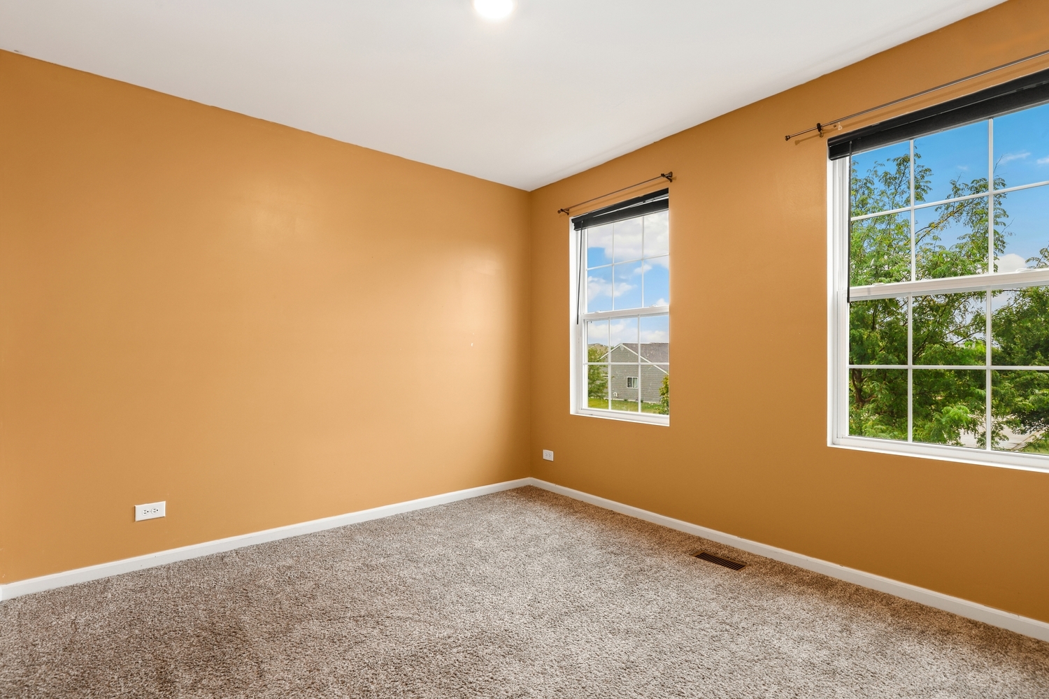 1213 Prairie Creek Trail Property Photo 12