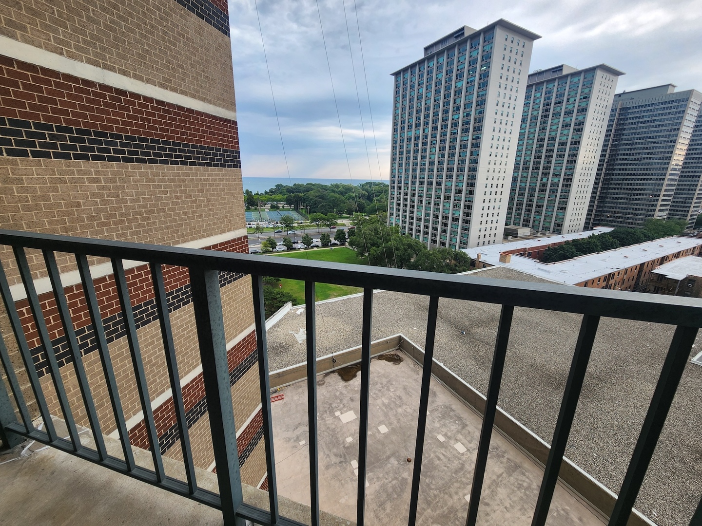 3660 N Lake Shore Drive 1105 Property Photo 8