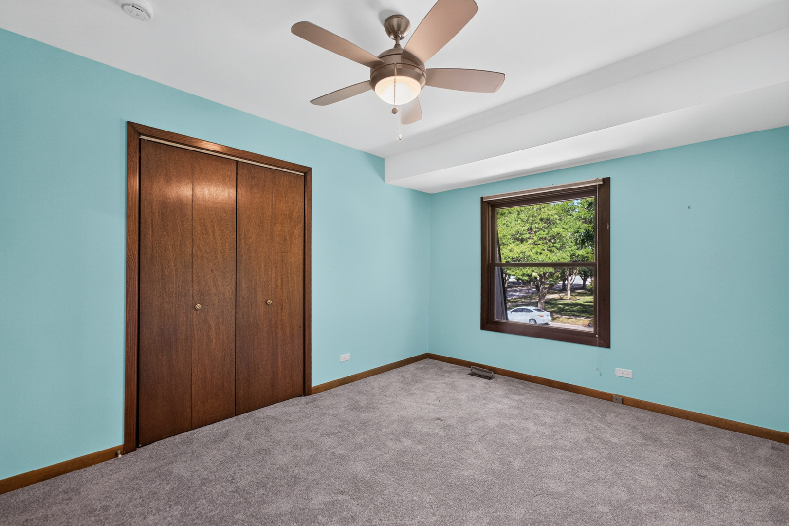 713 N Elm Circle Property Photo 22