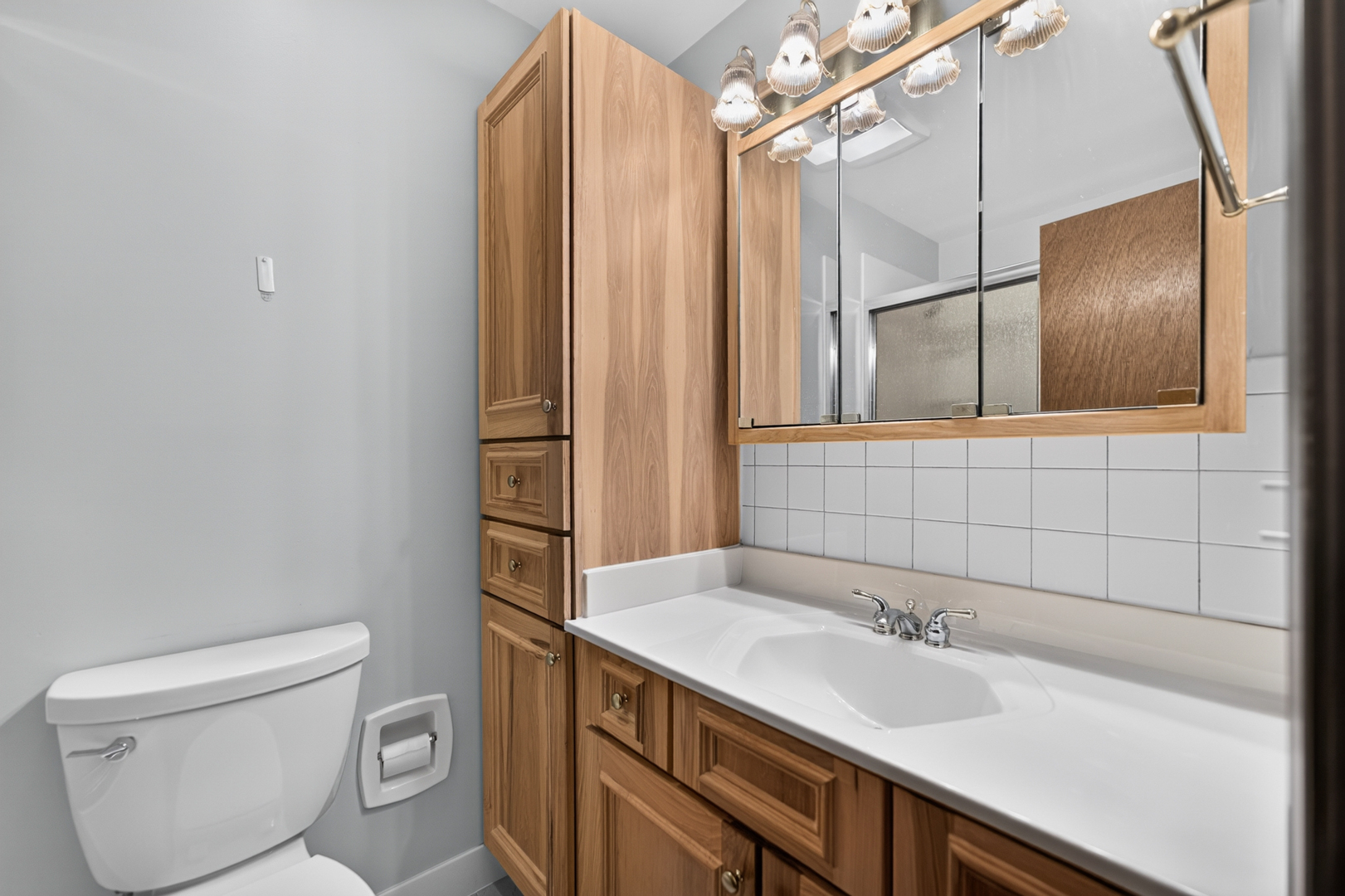 713 N Elm Circle Property Photo 23