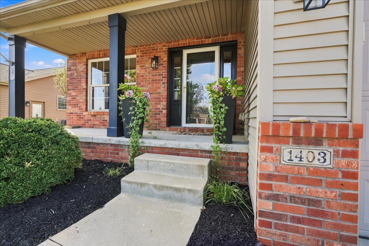 1403 Kickapoo Creek Road Property Photo 2