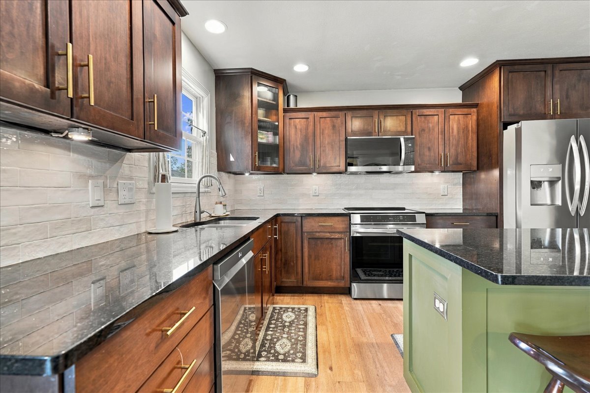 1403 Kickapoo Creek Road Property Photo 12