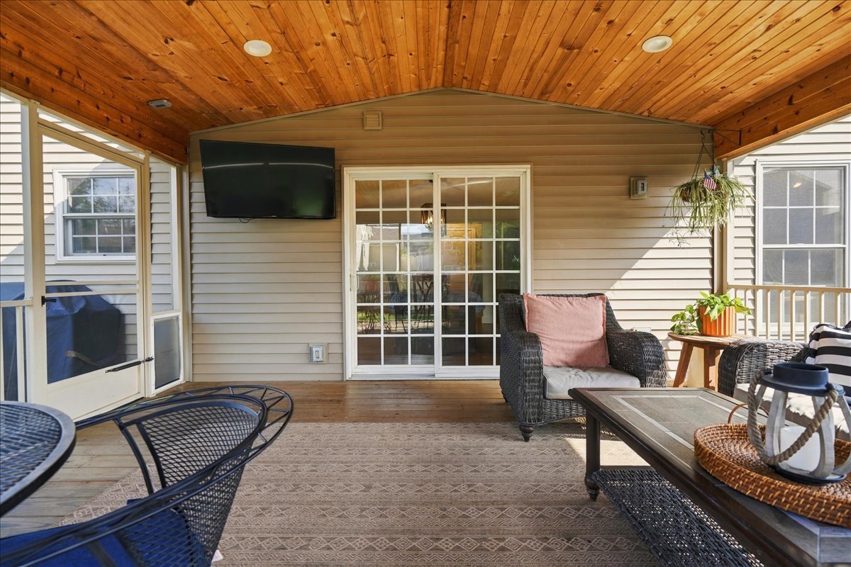 1403 Kickapoo Creek Road Property Photo 33