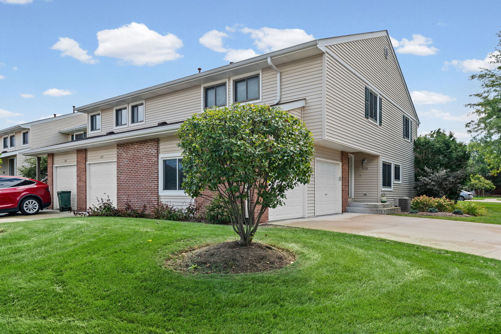 133 Autumn Court 133 Property Photo 2